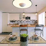 شقة Flh Trindade Cozy Flat *